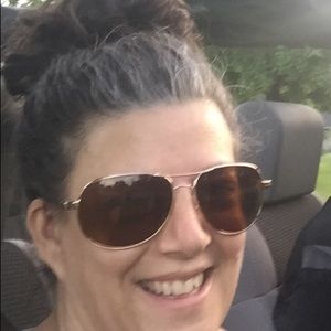 Meet your Posher, Erin